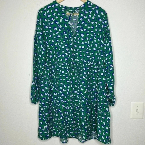 GraceAtwood THE DROP loose fit emerald loose fit mini dress size medium - Picture 2 of 7